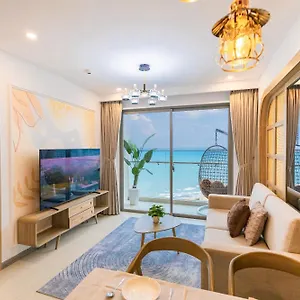 The Song 5 Stars Rex House Apartment